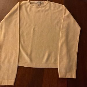 Giannetti Pale yellow cashmere jewel neck sweater size M